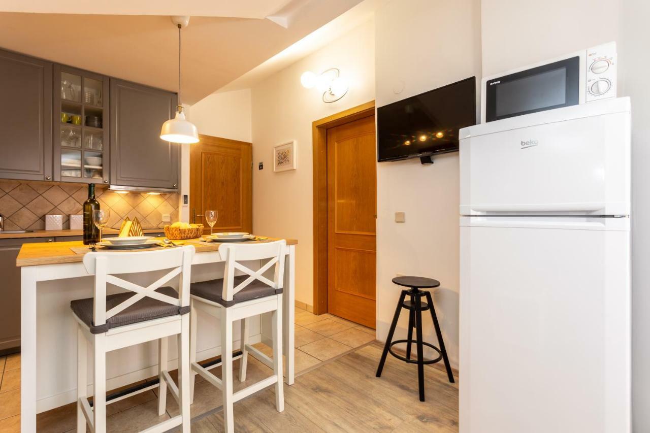 Apartment Pansion Tina *